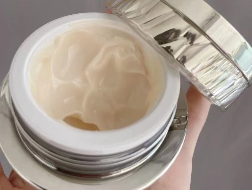 60多岁女人用什么面霜好？这6款好用的抗皱面霜，值得入手