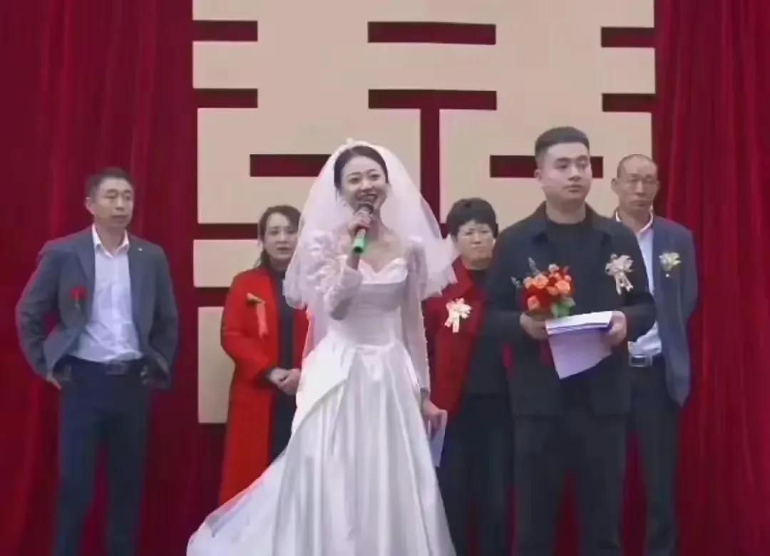 最火新娘结婚现场,最火的新娘婚礼现场
