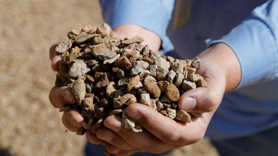 80%*土稀**依靠从中国进口，如今美国却开始独立开采，怎么回事？