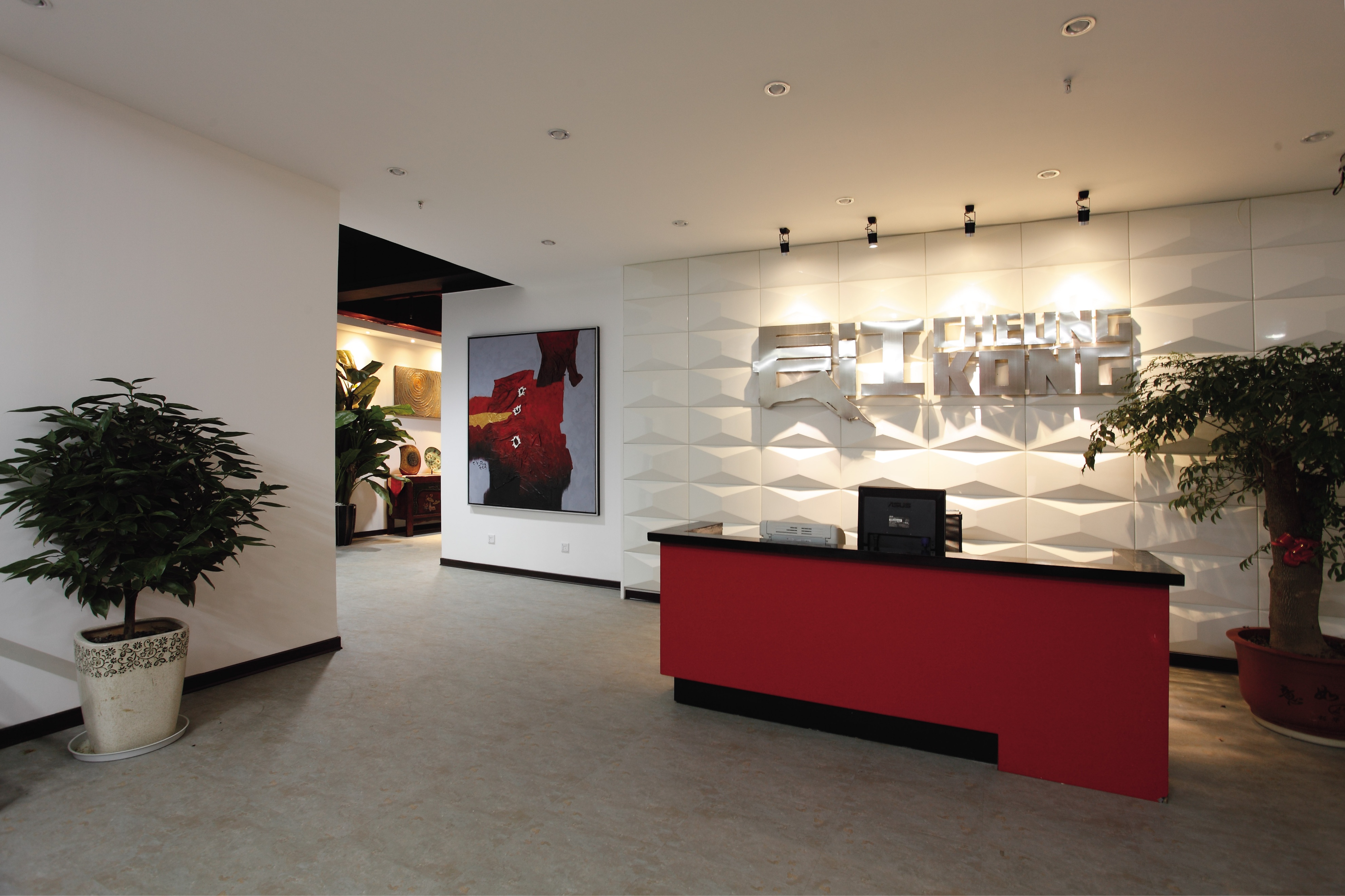 羊奶粉适合怎样的群体,如何选择纯羊奶粉