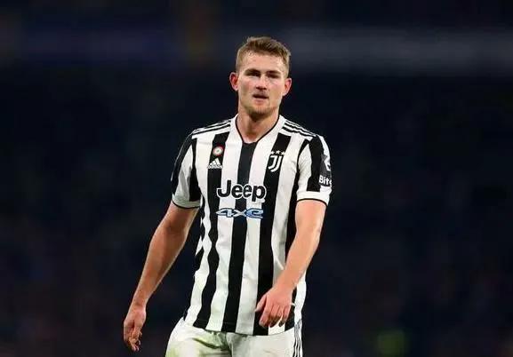 意大利足坛大佬去世盘点其旗下的五大球星