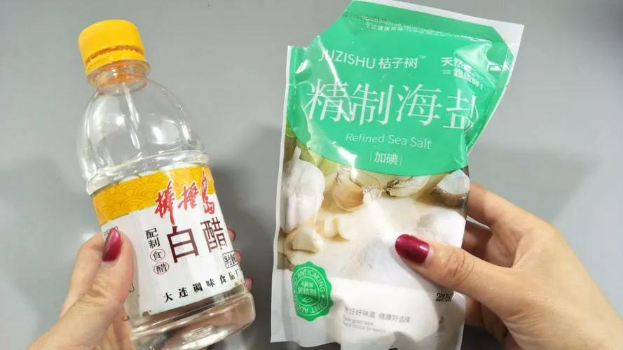 预防黑色纯棉衣物掉色,黑色衣裤掉色了还原小妙招