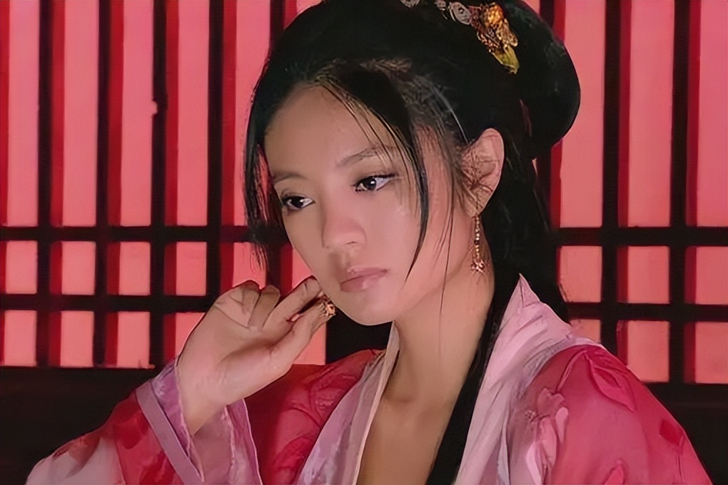 三寸金莲的裹脚史,三寸金莲鞋寓意