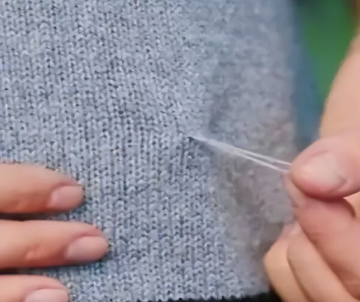 衣服容易勾丝可以避免吗,衣服如何才能避免勾丝