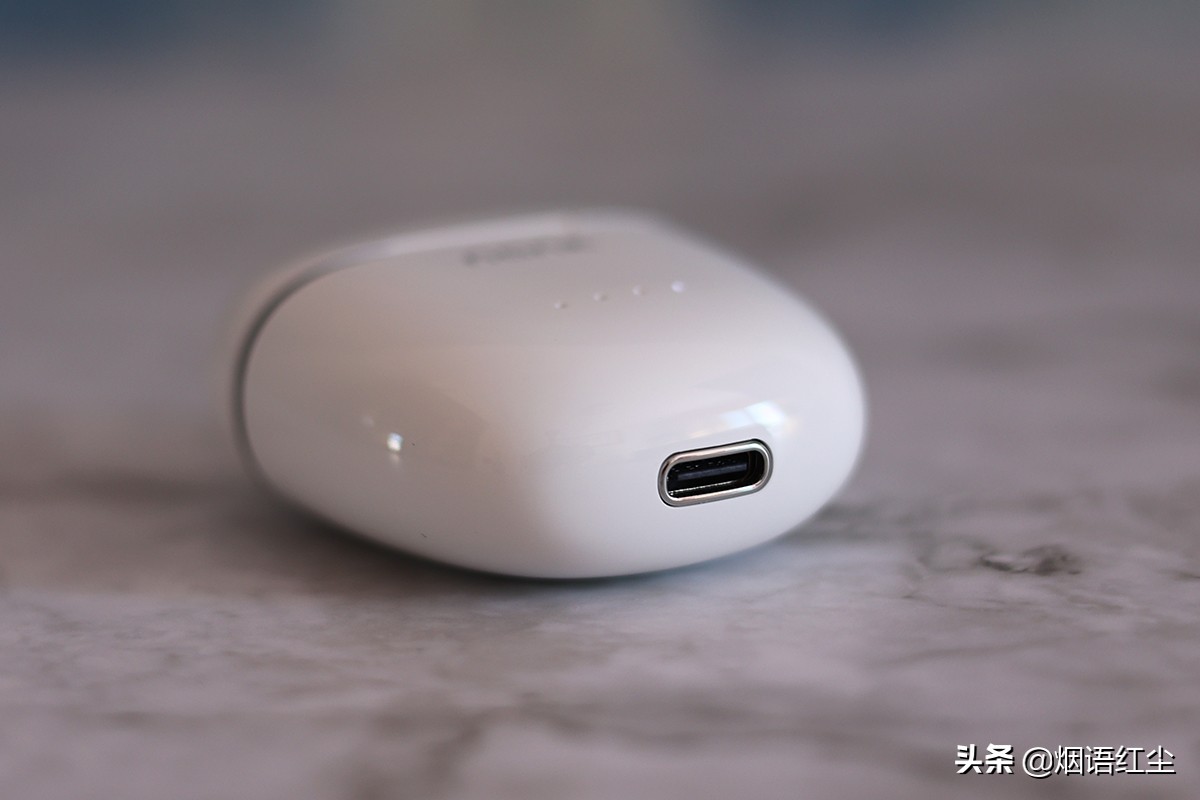 耳机无缝切换,两个耳机如何同时连接一部手机