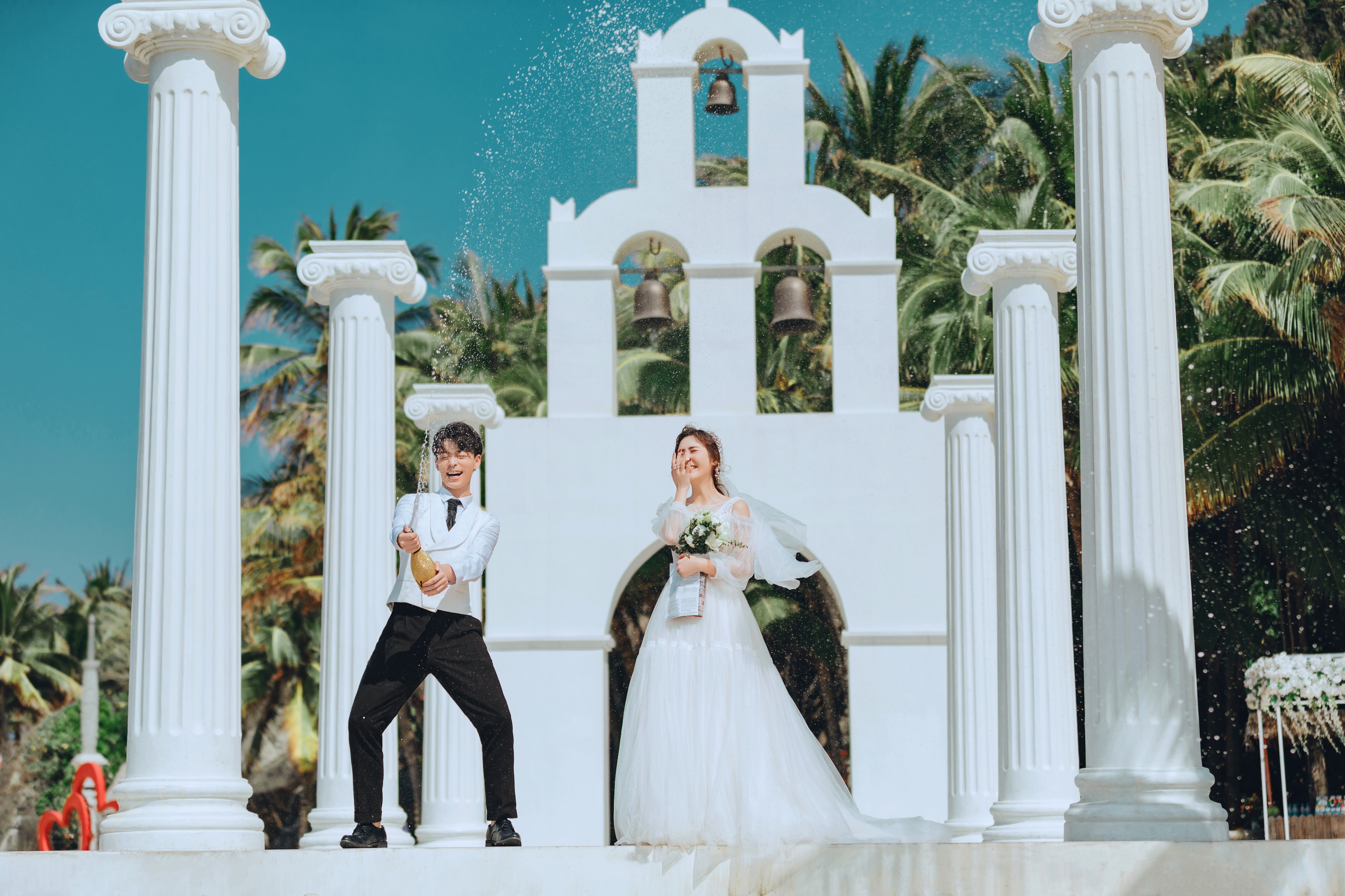 旅拍婚纱照去青岛还是三亚比较好,铂爵旅拍婚纱照三亚拍摄风格