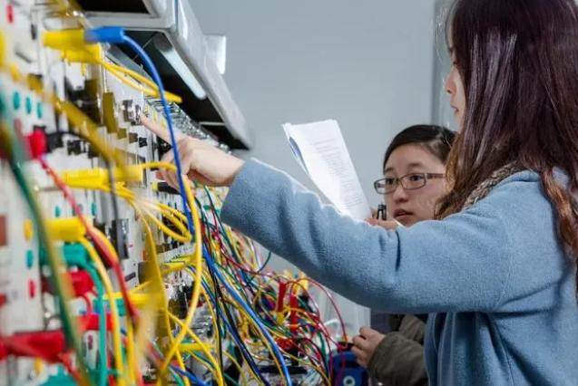 文科十大就业前景好的专业排名,文科十大吃香专业排名