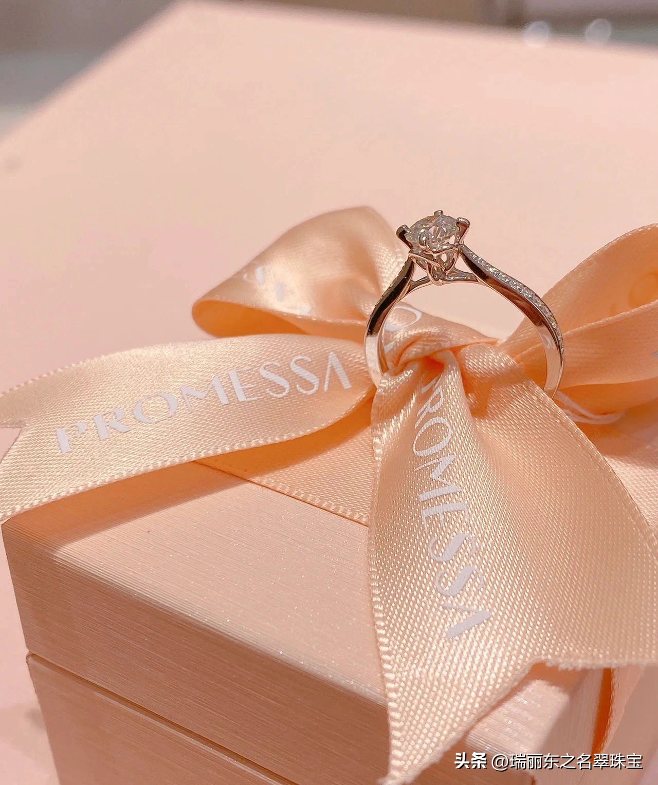 钻石翡翠骗局,翡翠vs钻石谁价值高