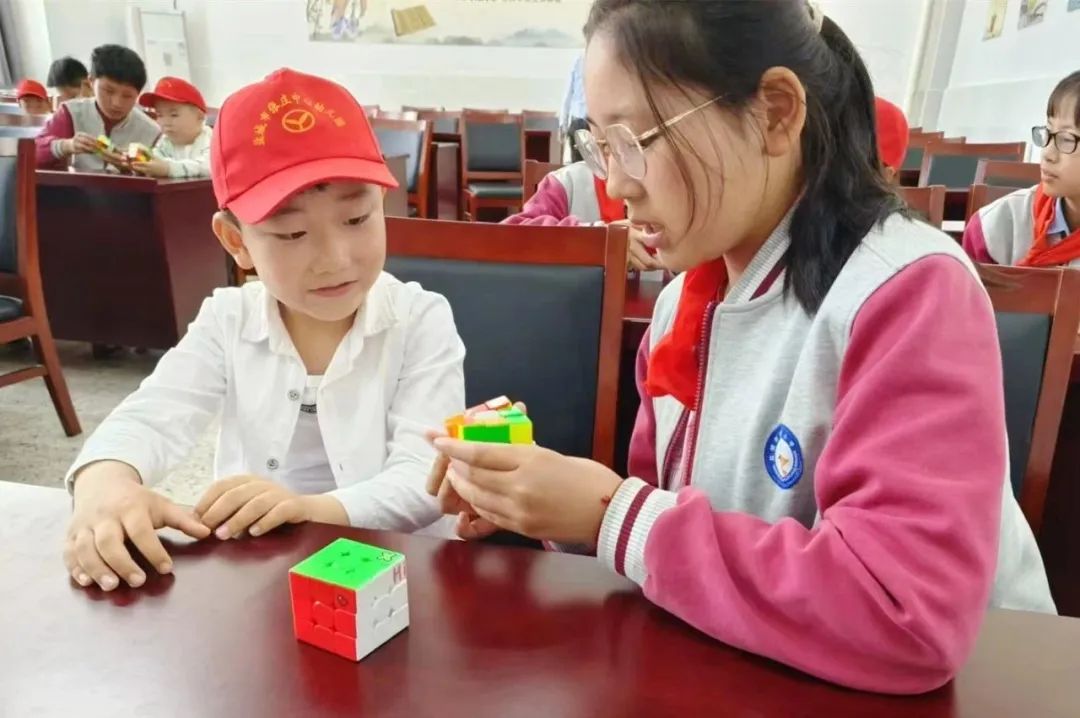 小学幼小衔接活动简报,幼小携手开展幼小衔接活动报道