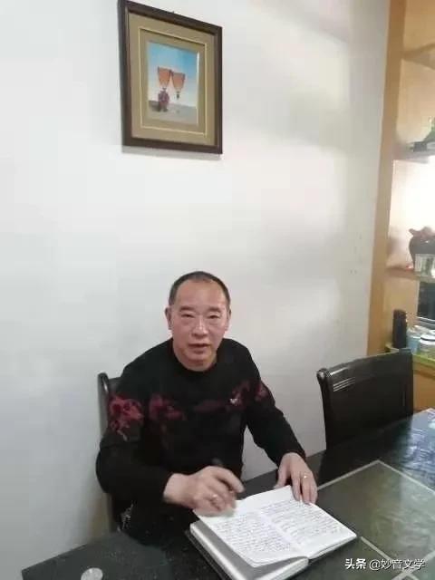 现代诗小草（外二首）●作者：谢云峰（江西）