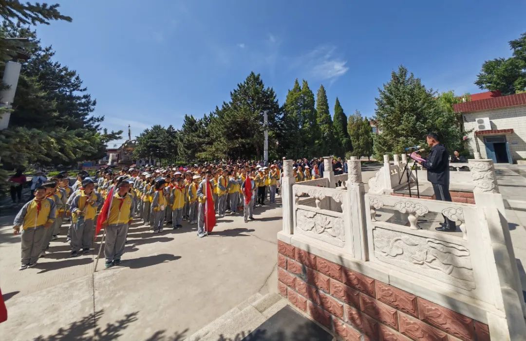小学生寒假综合实践活动简报,北郊中心小学五年级综合实践活动
