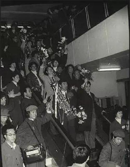 1959年毛主席命贺龙整治国足，贺龙只用一招，国足跻身亚洲第一