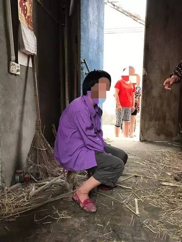 四川一女子遭公公强奸六年，丈夫问：为何一次不反抗一次不报警!