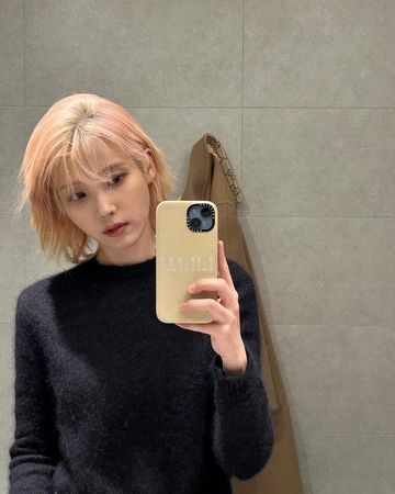 iu换了新发型,iu回归发型公开