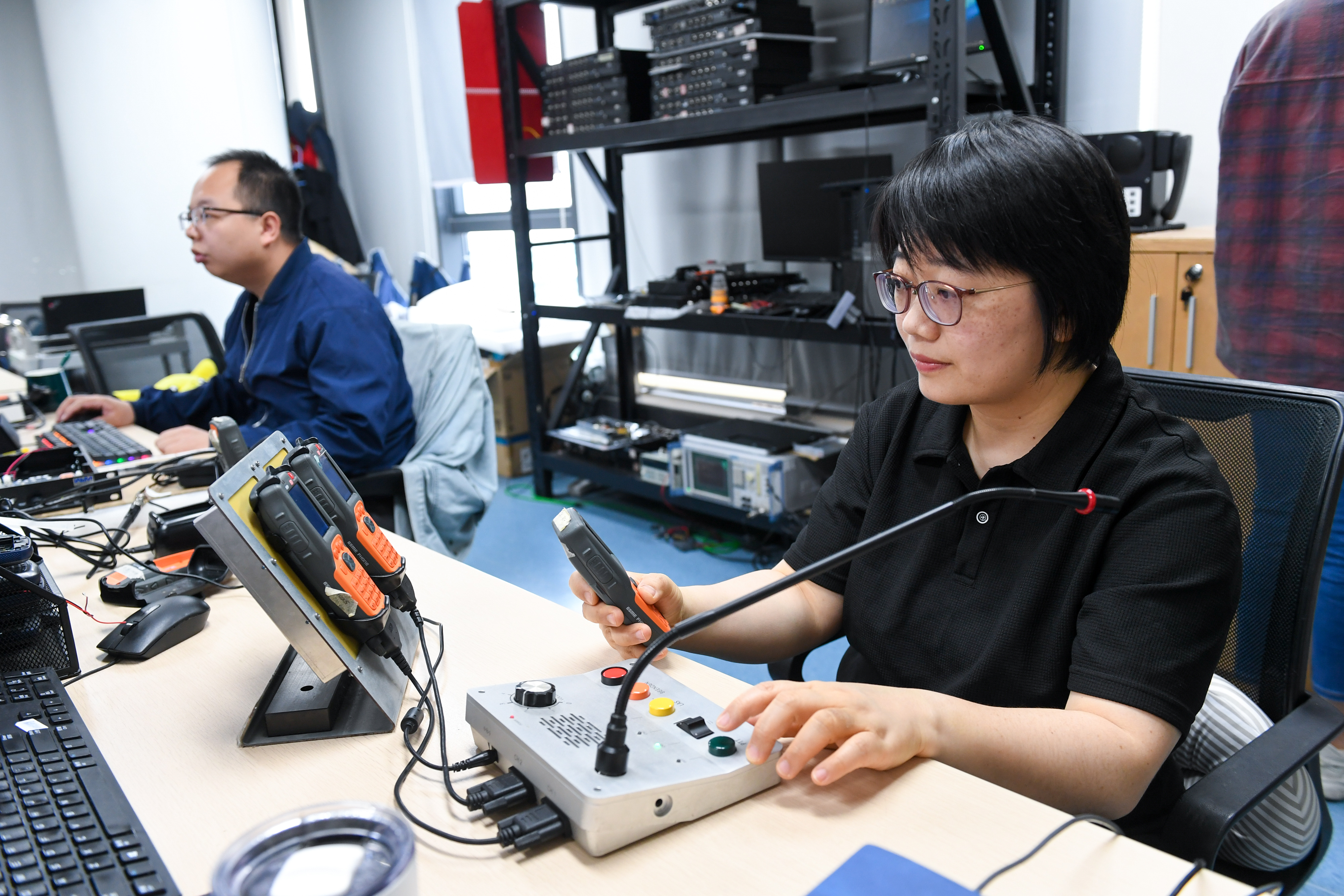 新华全媒+·履职一年间丨全国人大代表陈淑贤:关注数据安全培养高技能人才