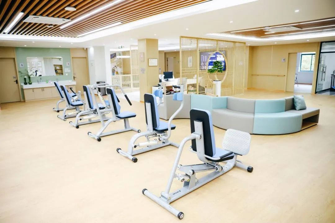 绀惧尯椋熷爞渚挎皯璁炬柦,绀惧尯椋熷爞澶氱鏈嶅姟