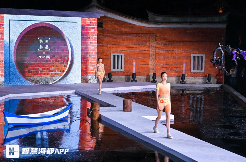 时尚与传统碰撞的视觉盛宴,传统文化和潮流元素碰撞