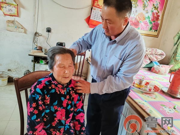 胶州钟明波：孝老爱亲不言苦铁肩撑起一片天