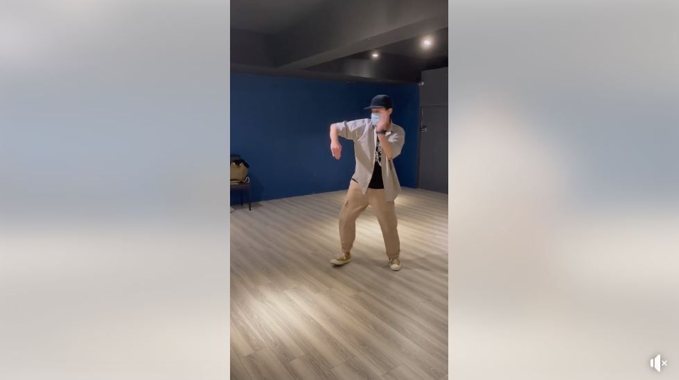 熬18年得*钟金**…陈汉典不只会主持！「热舞社长出身」唱跳经历也惊人