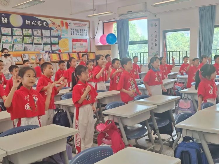 小学班级文化建设温馨教室布置,小学特色班级文化建设效果图