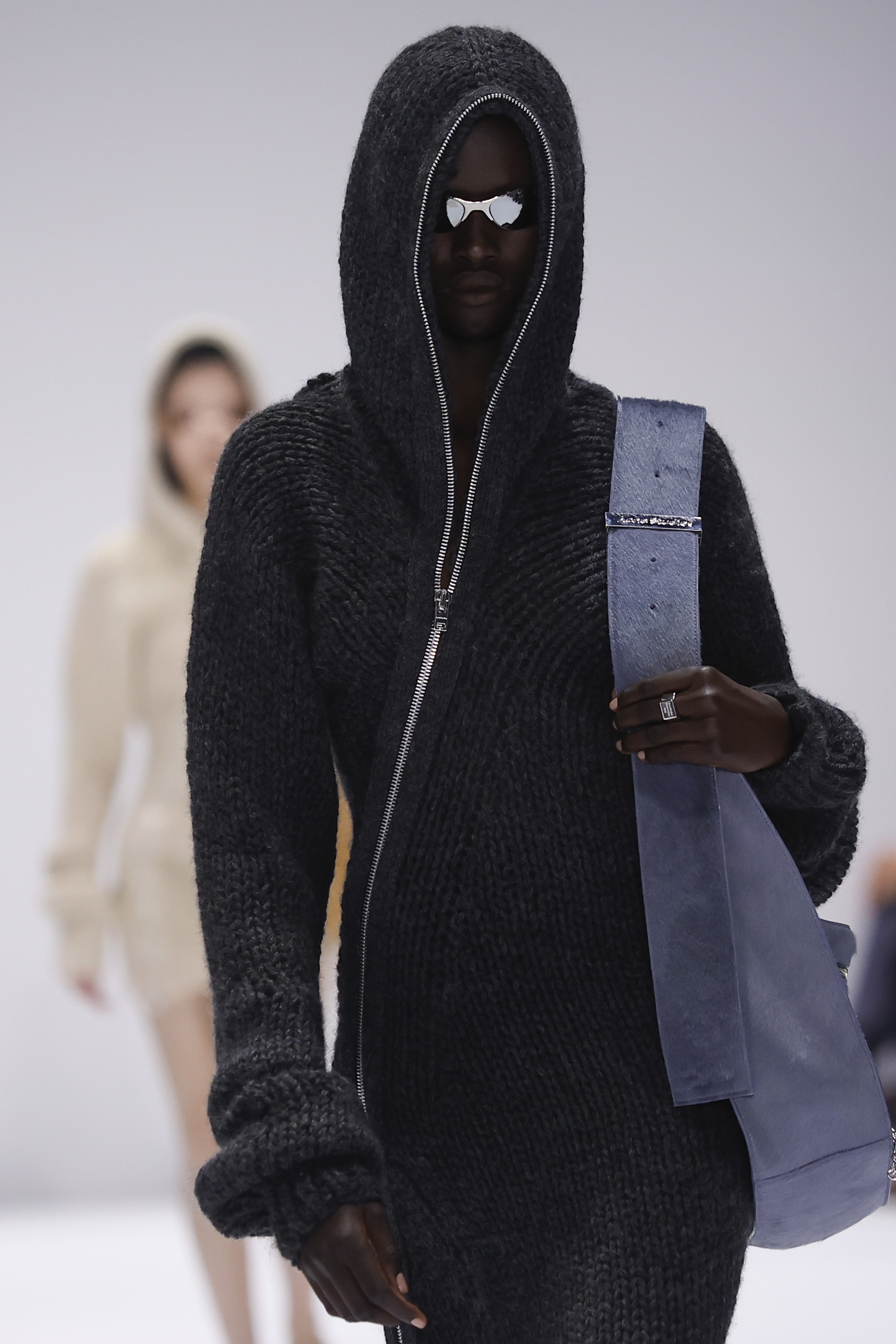 巴黎时装周acnestudios时间,国际奢侈品牌时装秀