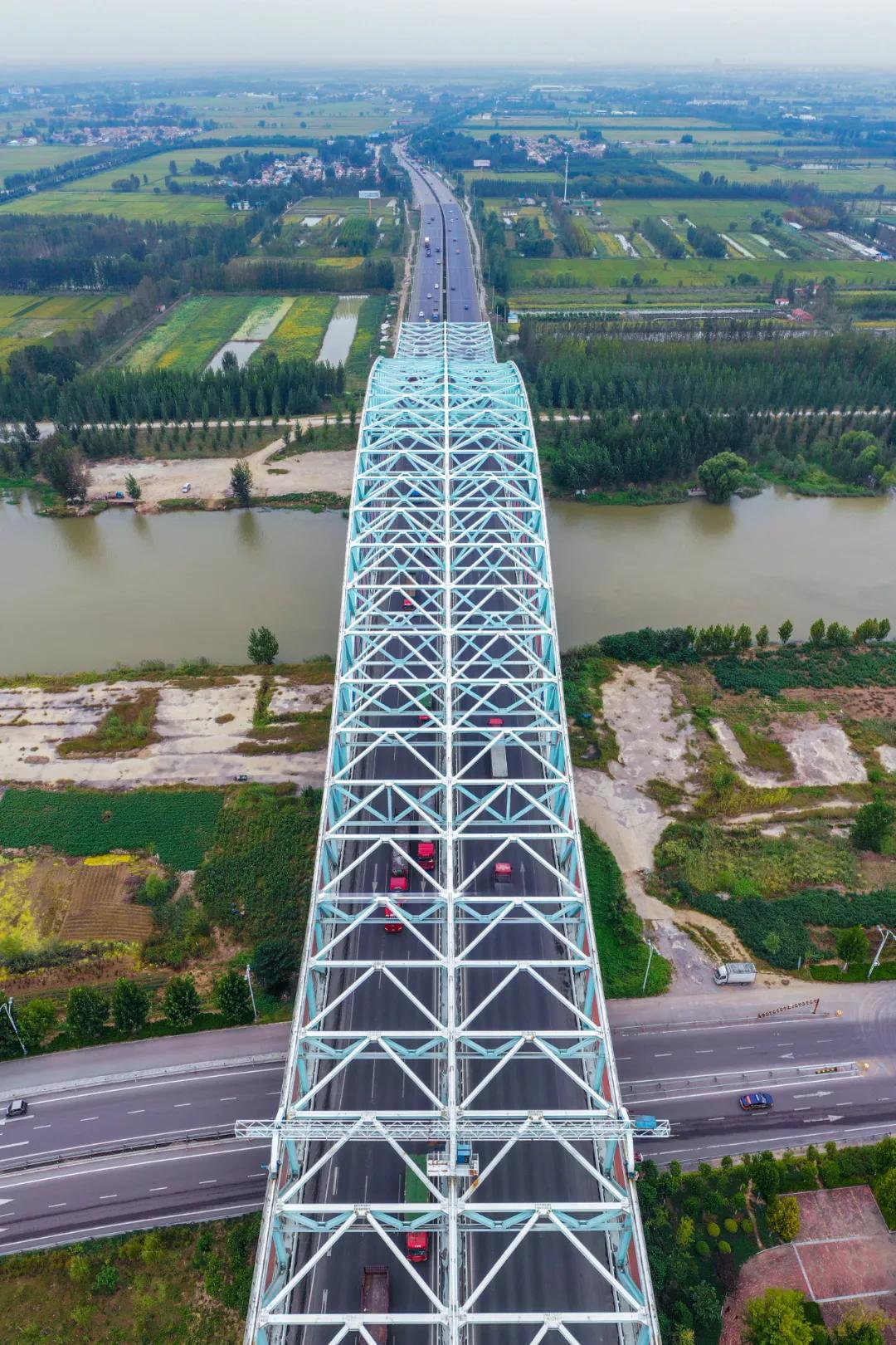 东拜孔子西上梁山,山东济宁曲阜拜孔子