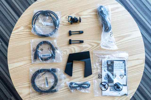 imax巨幕电影厅玩ps5,msi27英寸显示器测评