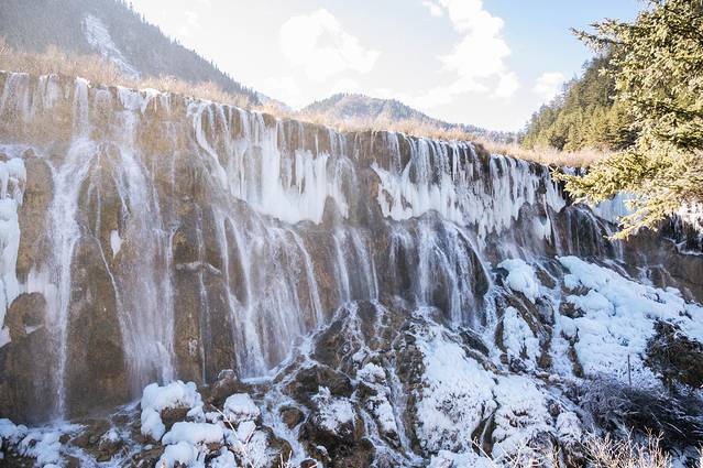 冬日梦幻童话九寨沟12月出发,九寨沟翠海蓝冰