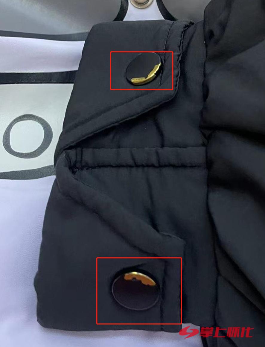 女子一万多的羽绒服被洗坏,羽绒服被洗坏赔800元知乎