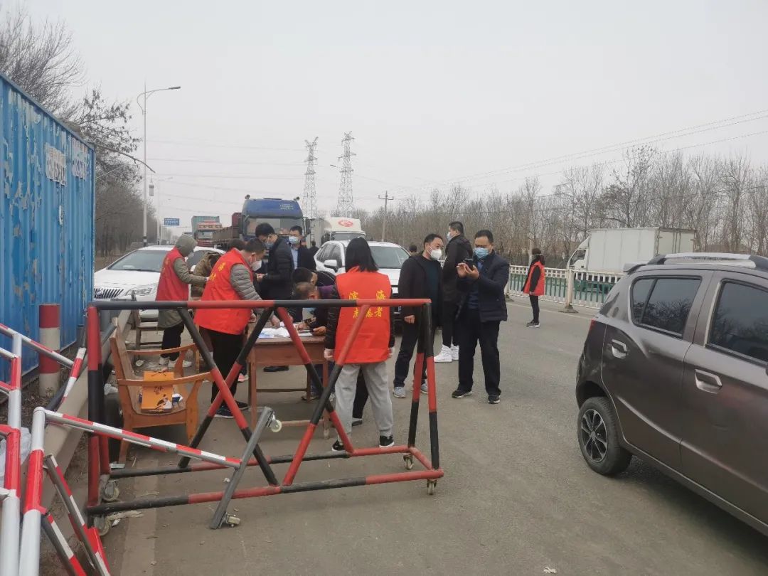 文明实践志愿者抗疫图片,文明风采志愿者