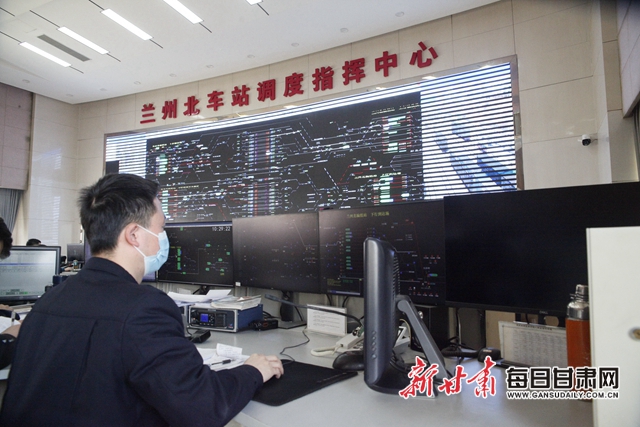 兰州北车站日出入车达25164辆创历史新高