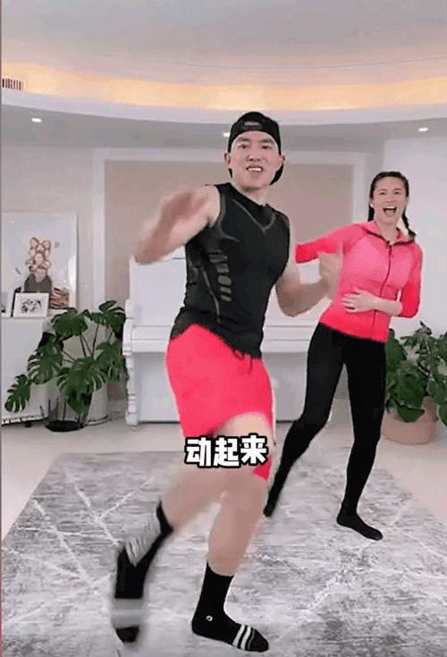 穿暴汗服真的可以减肥吗,穿暴汗服慢跑更容易瘦吗