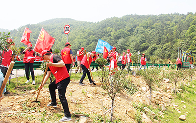 推进美好安庆建设,在现代化建设新征程上奋勇争先