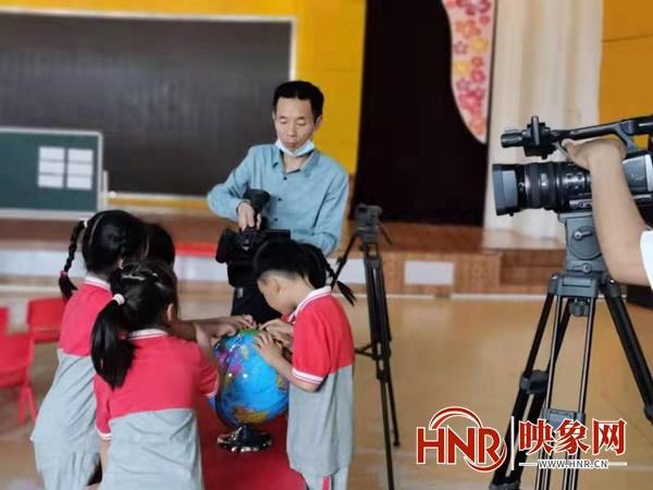 南阳市信息技术与课程融合文件,许昌市电教馆融合课