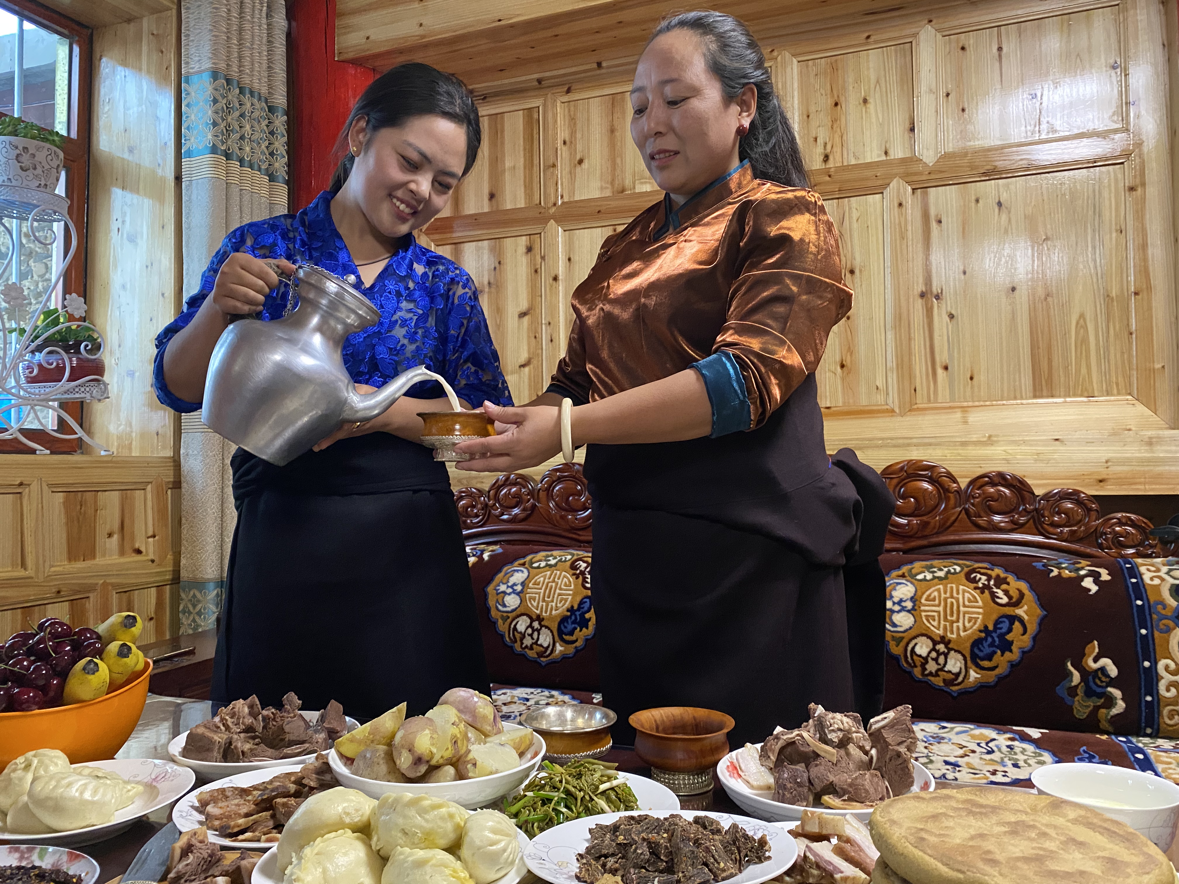 茶马古道路上,茶马古道茶叶香