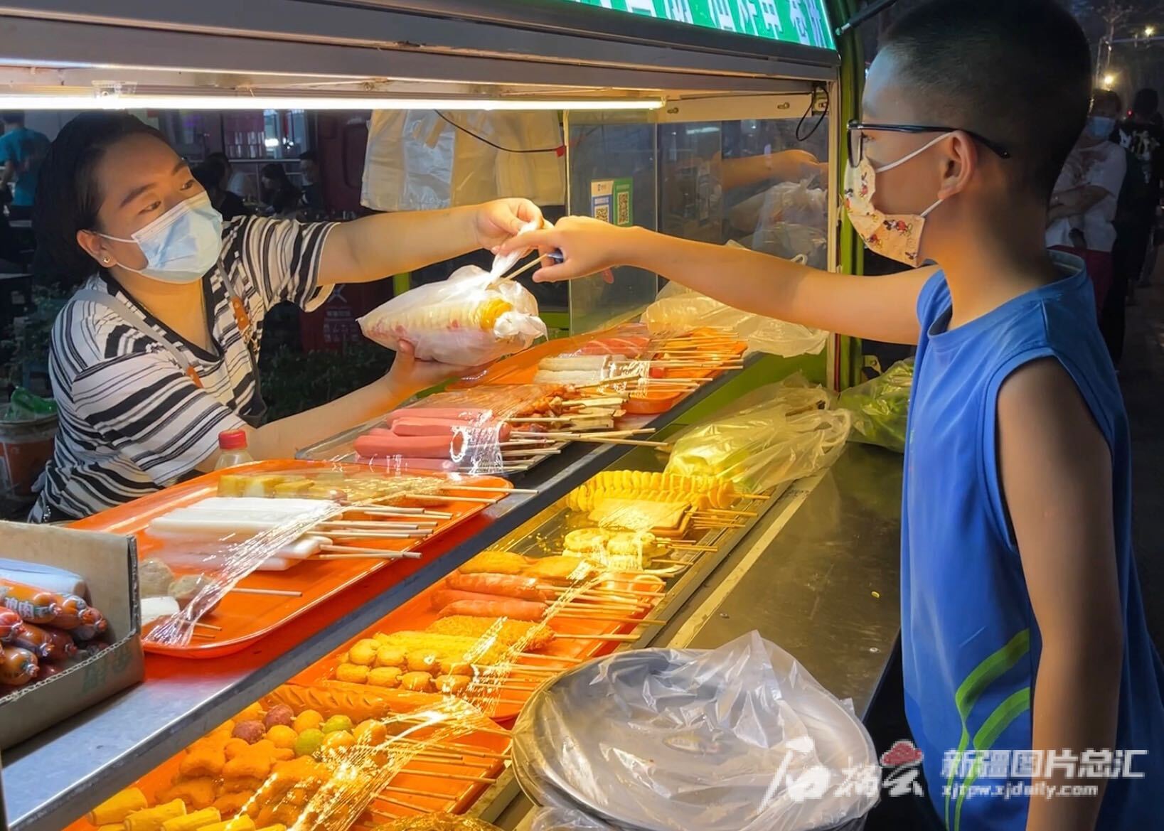 社区劳动实践感悟视频,创业社区丰富业态便民生活圈