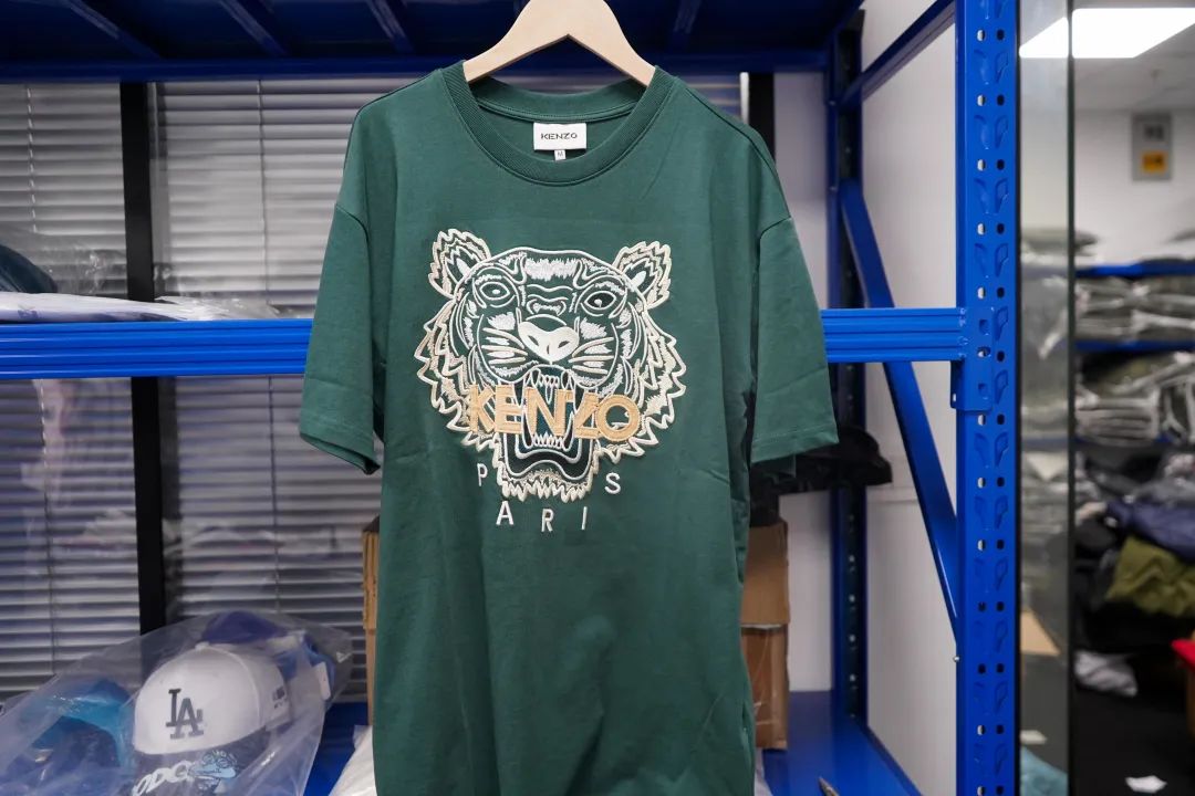 公安机关严查带货直播,民警积极参加公安部直播带货活动