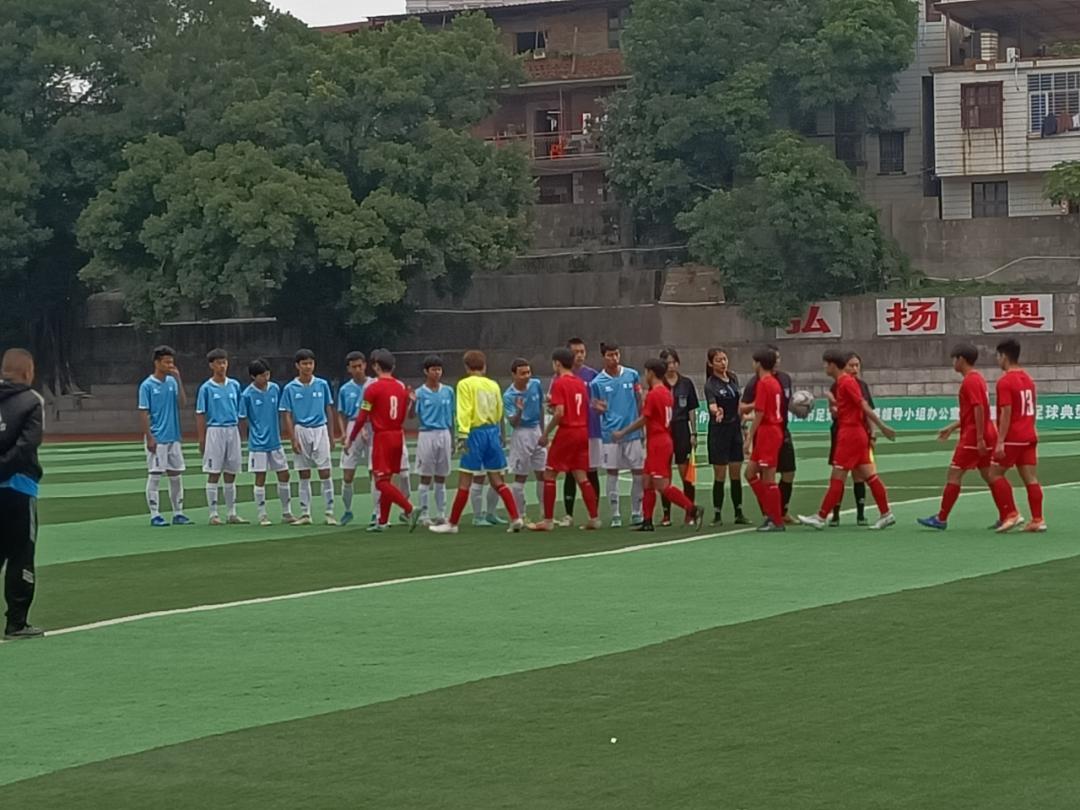 烽火城足|年轻，敢拼！漳州队加油