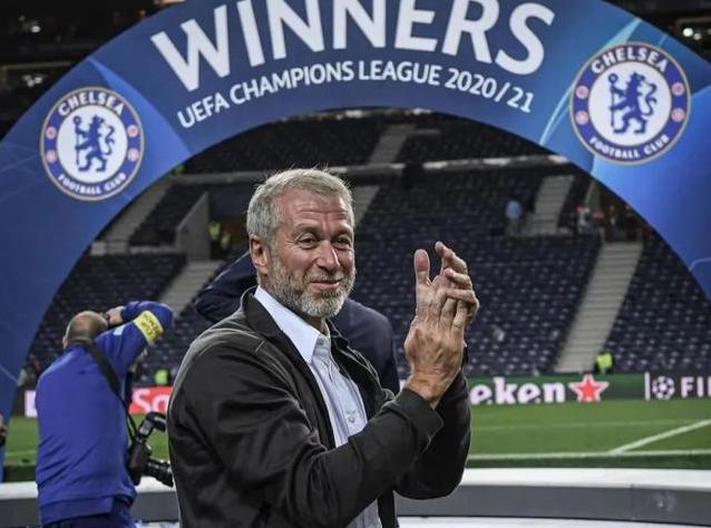 马斯克称不会购买任何体育队伍,马斯克真的要收购曼联吗