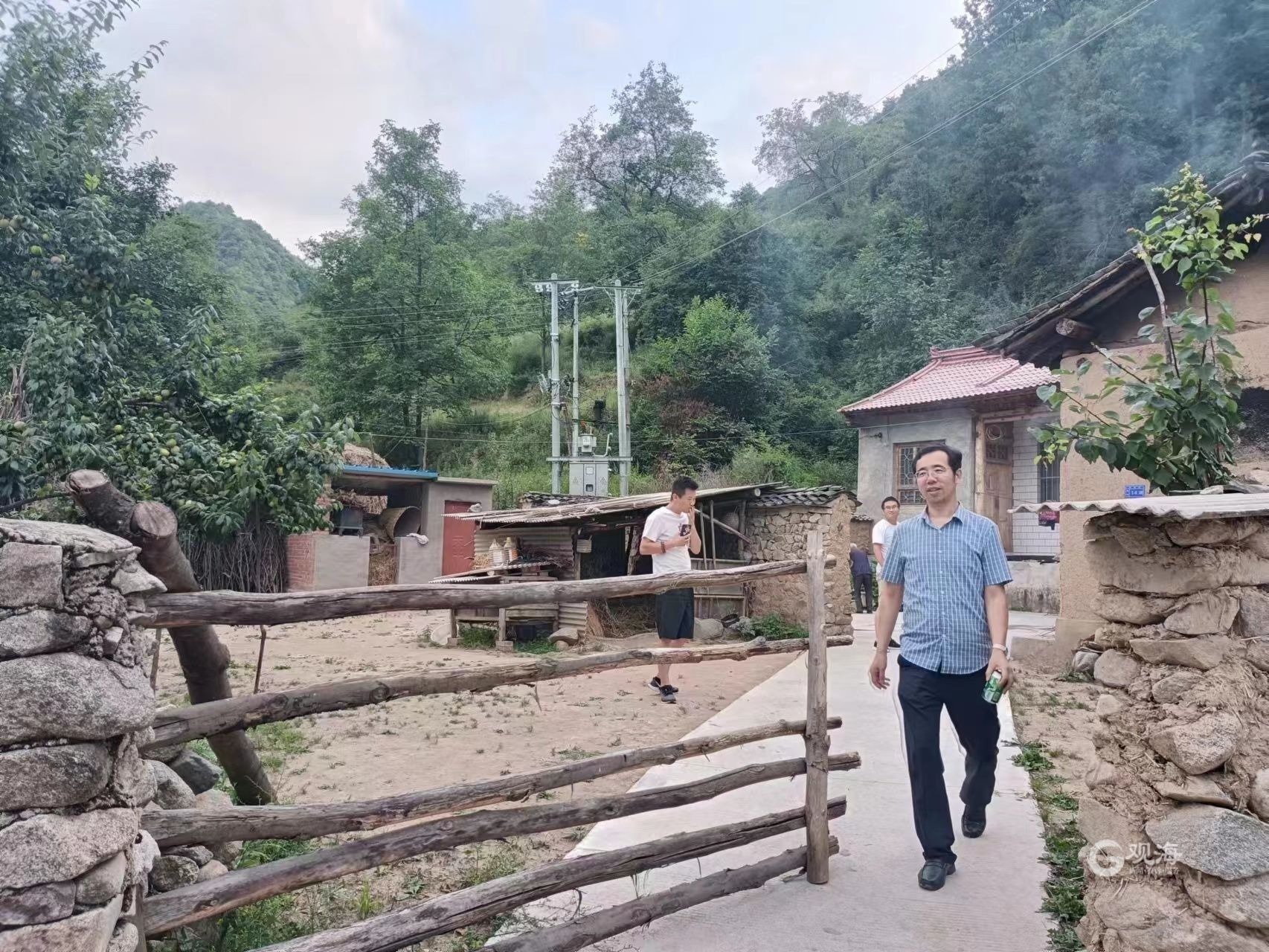 教育帮扶，让改变发生！青岛来的校长为陇南学校开通微信公众号