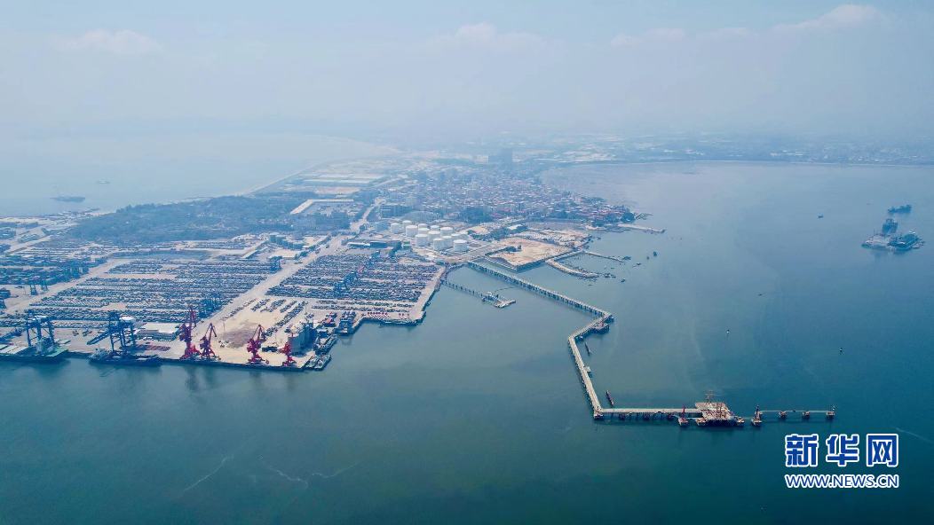 港口开启新征程,港口雄开