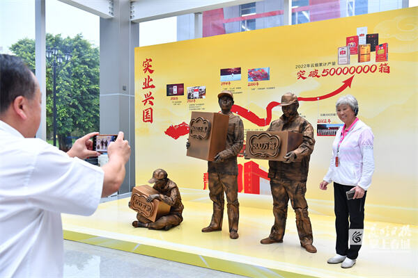 红云红河昆明卷烟厂100年庆典,红云红河烟草集团昆明卷烟厂视频