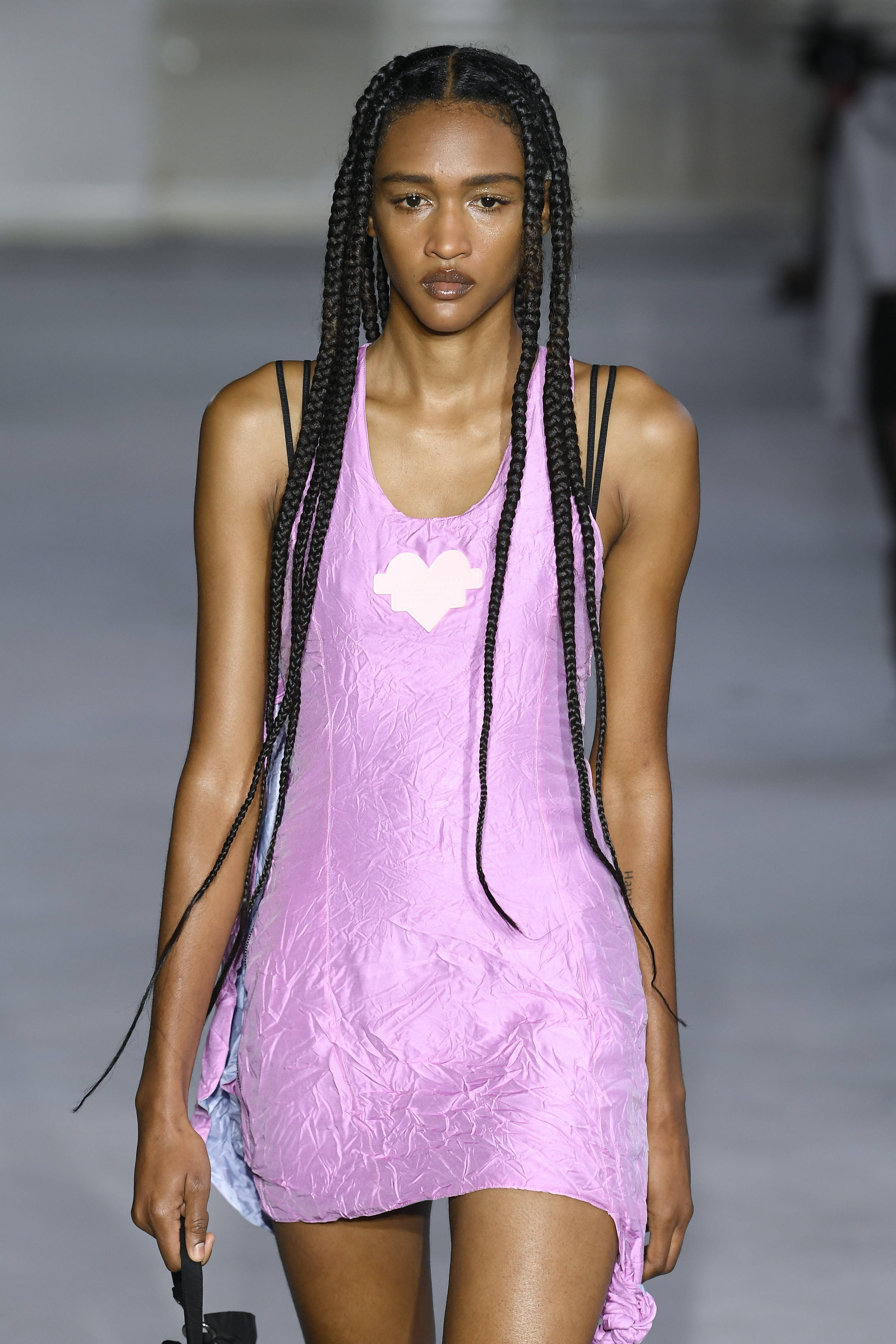 victoriaceretti时装周,victoria春夏2024时装周