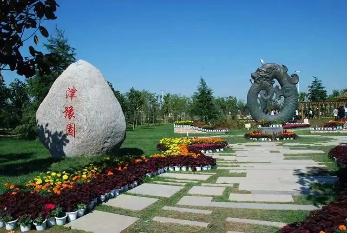 国庆假期近郊游，都有哪些轻松玩遍绿城的公交线路？