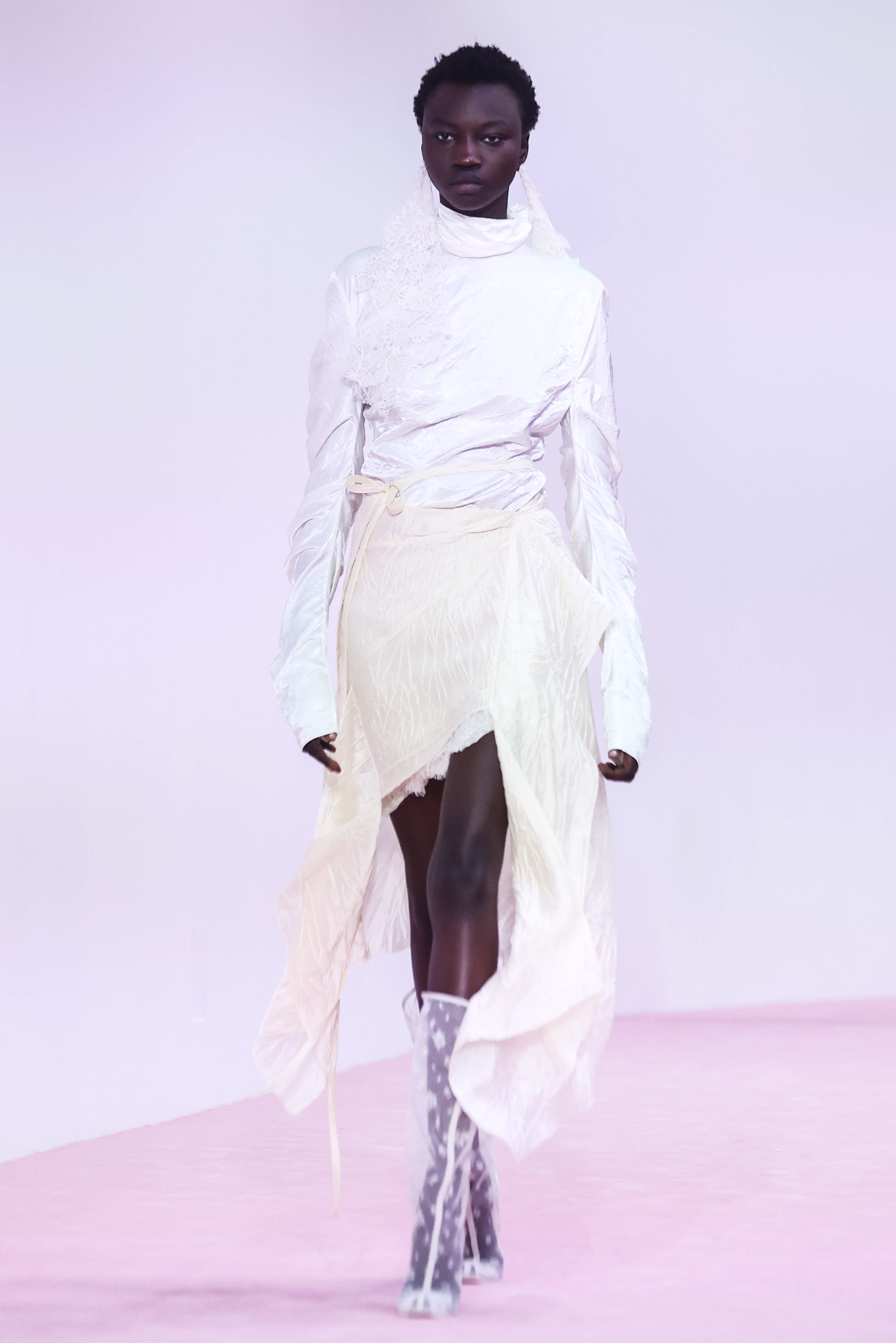 国际奢侈品牌时装秀,外代二线莫斯科