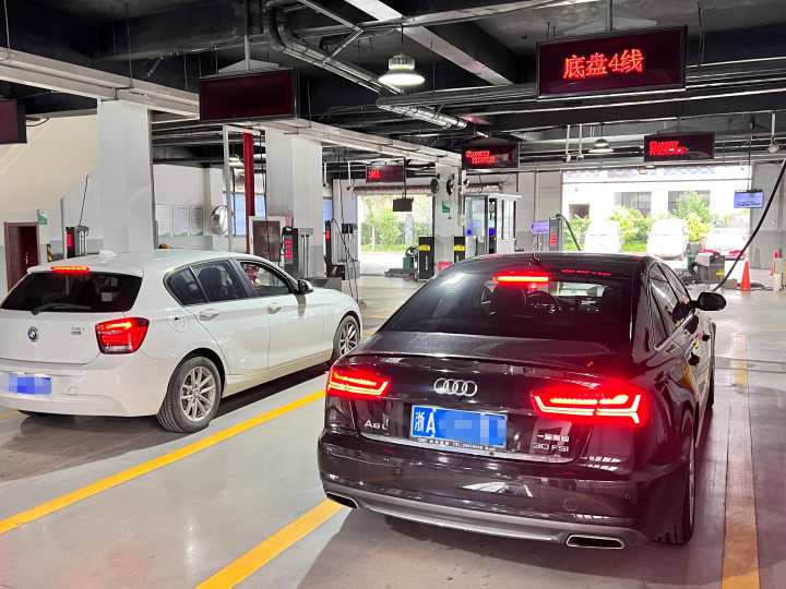 车检新举正式实施，私家车检验周期放宽，杭州车主很省心：钥匙一交喝喝茶就能办好