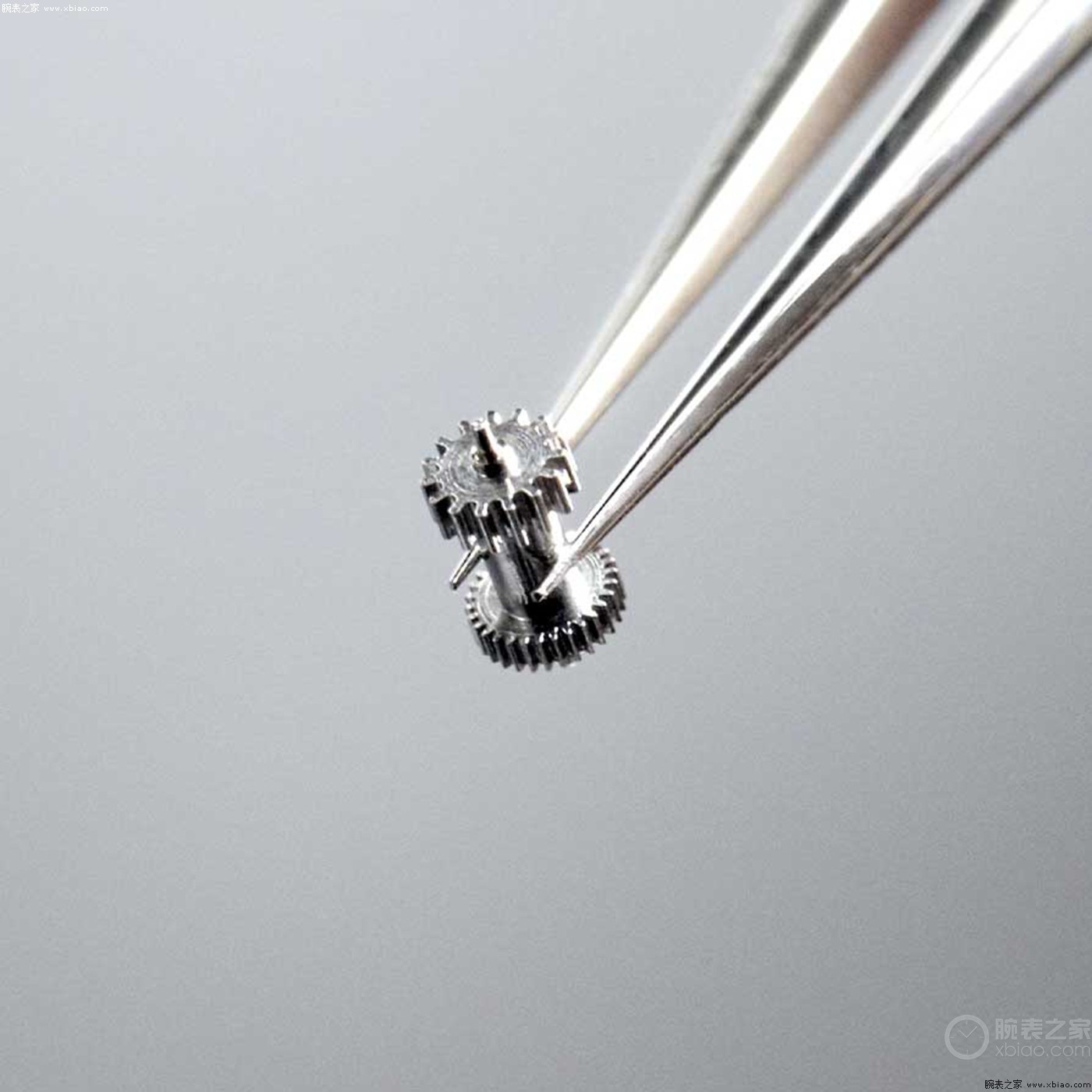 国产水鬼潜水表v5与1032有什么区别,能和海马300劳力士水鬼比的潜水表