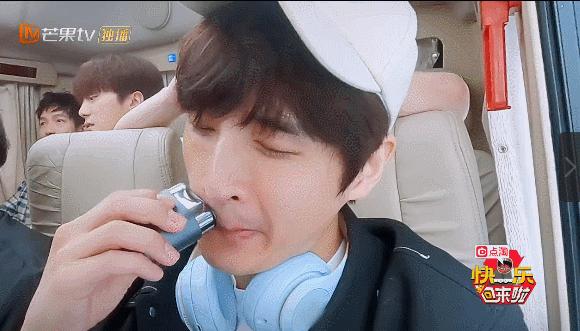 人是越来越红了，精神越来越不“正常”？