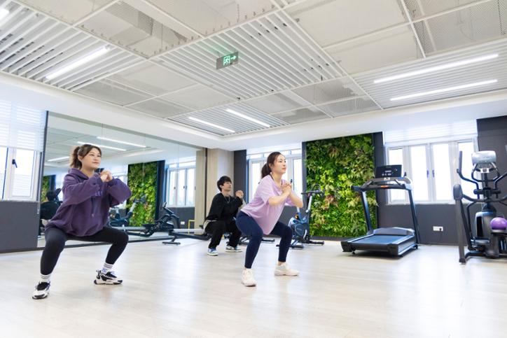 从无到有一年间，这座“超级疫苗工厂”如何跑出“上海速度”？