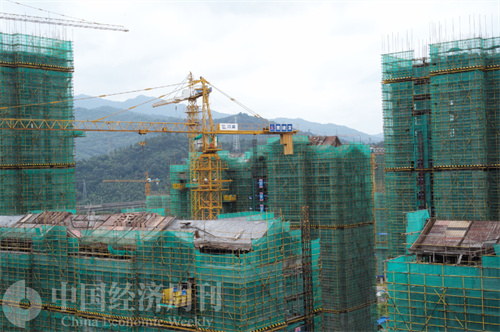 银行涉房资产风险放缓,数十家银行涉房贷款违规超千万元